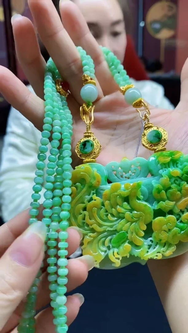 颈饰未镶嵌翡翠翡翠吊坠