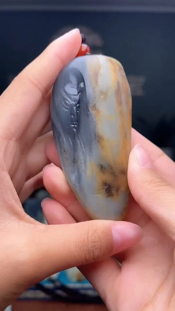 未镶嵌和田玉挂件1