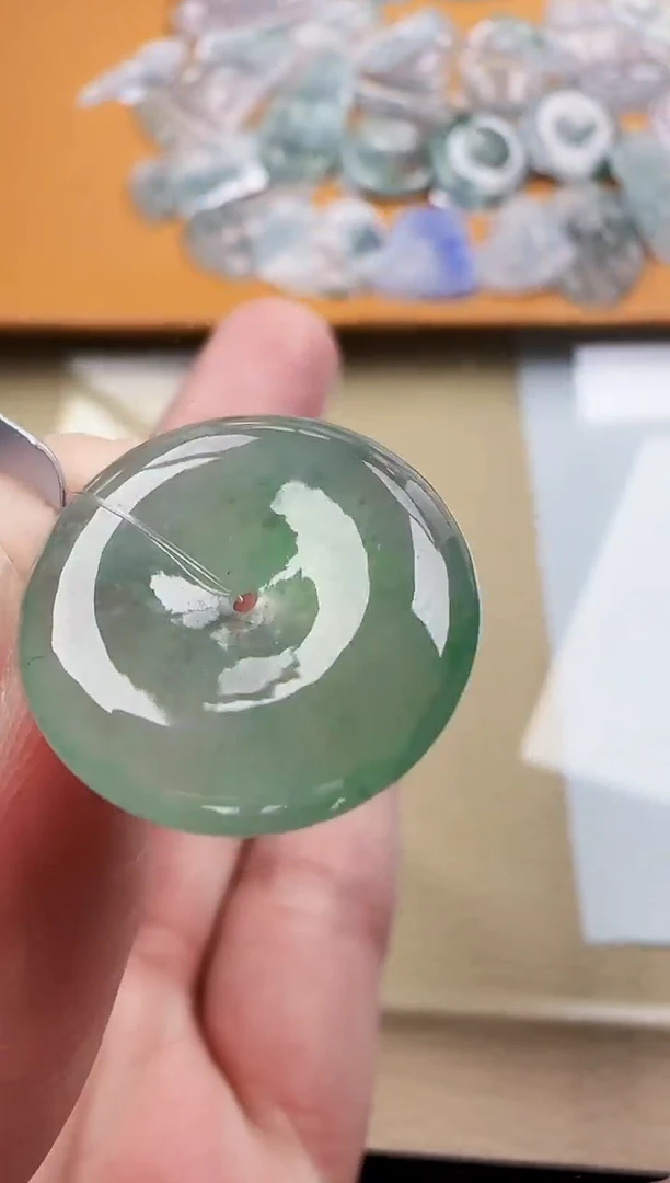 【闪购商品】翡翠颈饰未镶嵌翡翠