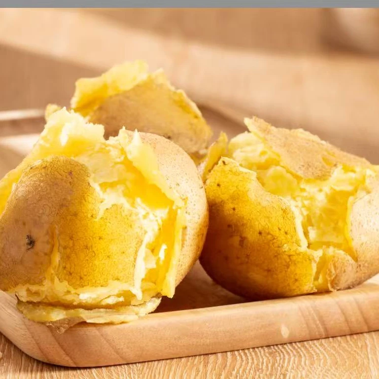 2025年甘肃定西当季新土豆高原沙地开花沙面土豆