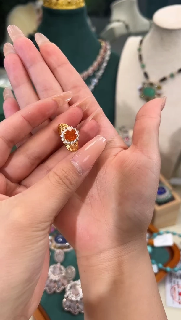 银S925镶嵌戒指石榴石（芬达石）戒指