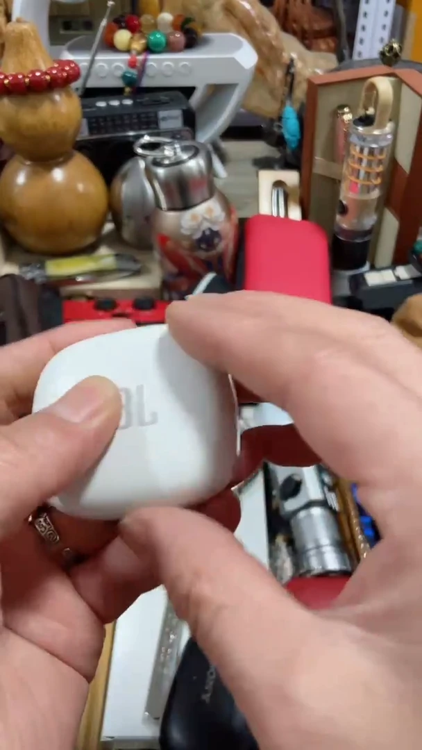 瓷片闪购商品  如图所示