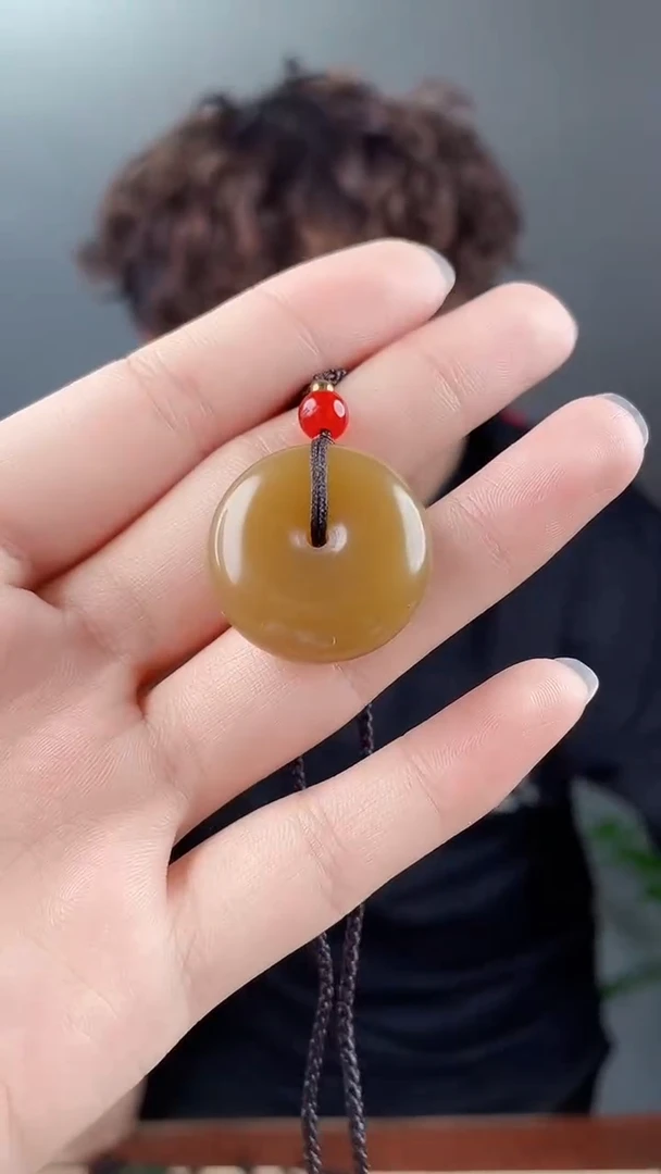 和田玉未镶嵌颈饰拍一发一，多样性发货