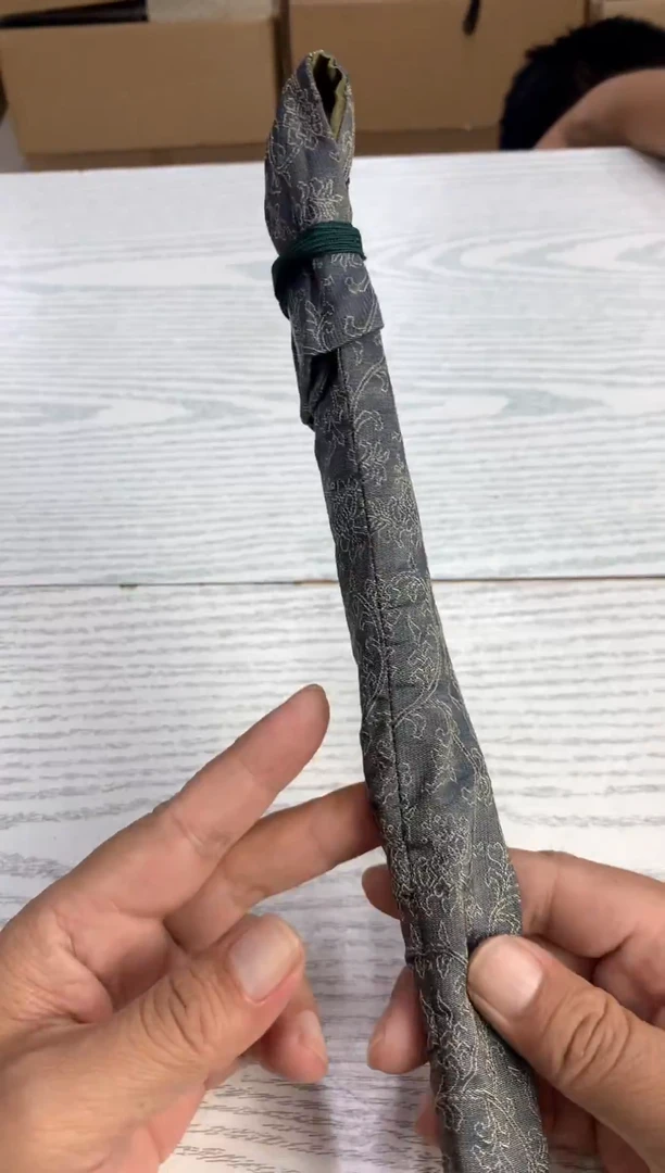 默认微瑕，不退不换，介意勿拍
