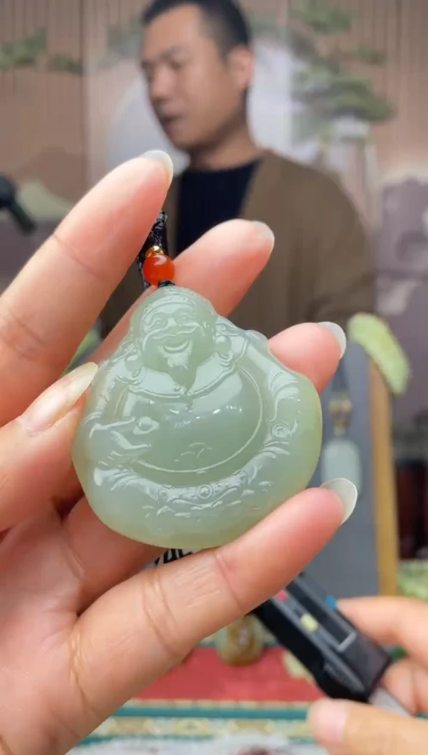 颈饰未镶嵌和田玉拍一发一