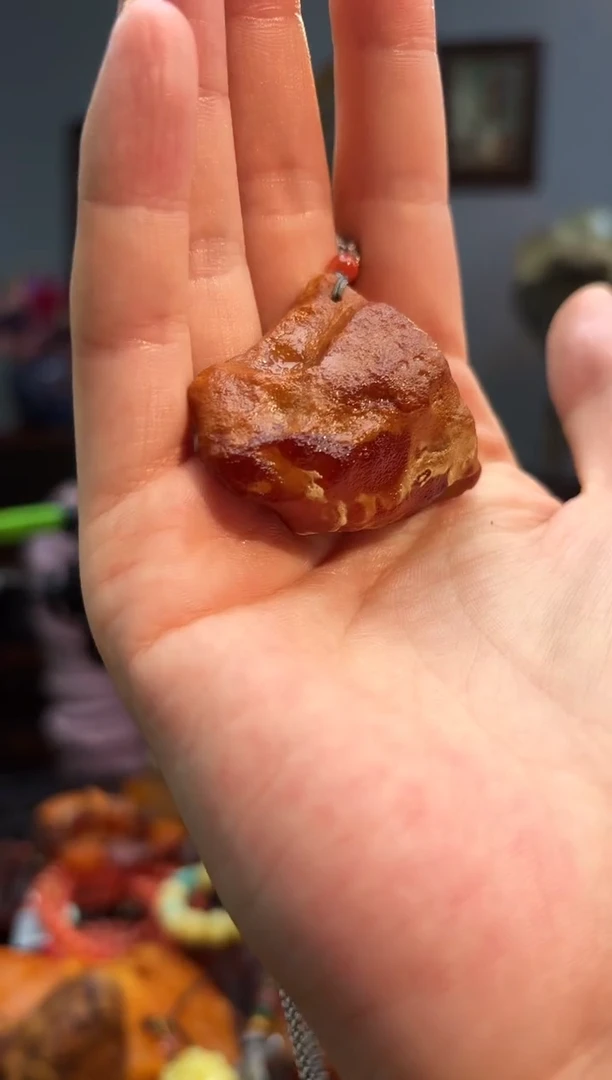 琥珀颈饰未镶嵌吊坠