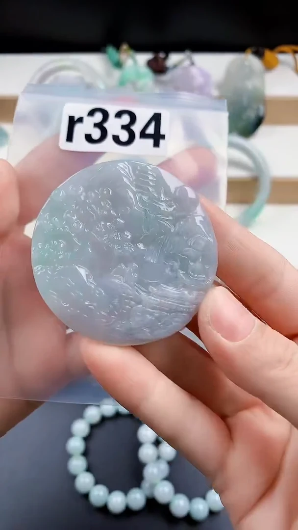 颈饰未镶嵌翡翠天然翡翠吊坠挂件