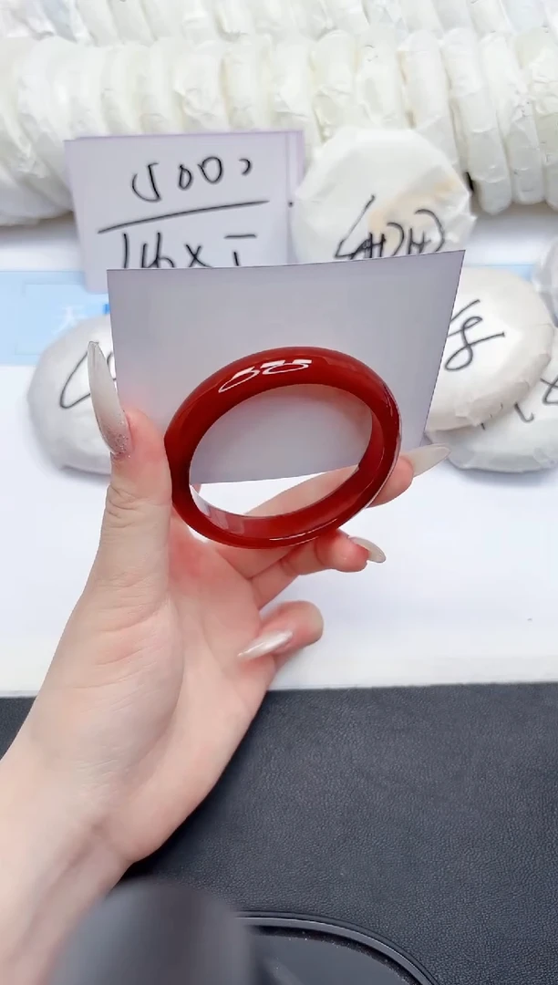 未镶嵌手镯石英质玉57-56