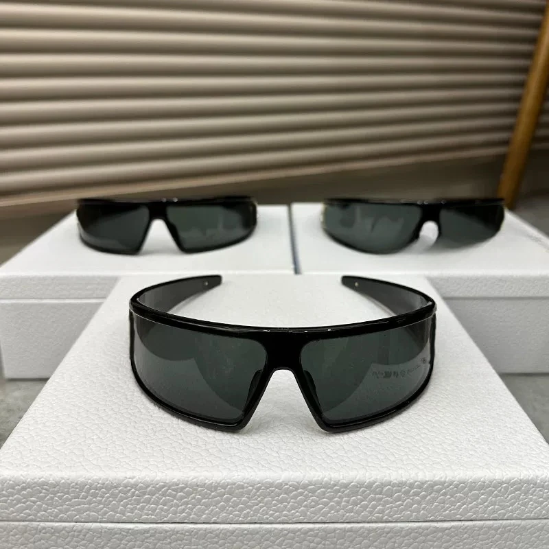 ZYY【合二为一】2025S/S新品小仙同款墨镜复古黑色简约X25CYJ233