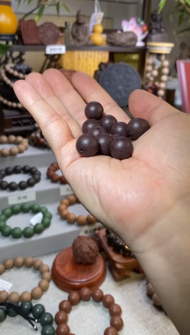 【闪购商品】泥塑黑玫瑰香方手串1.8*13