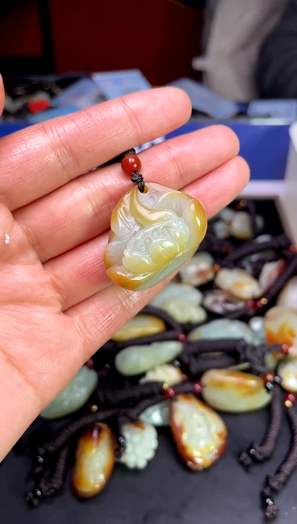 【闪购商品】和田玉颈饰未镶嵌123