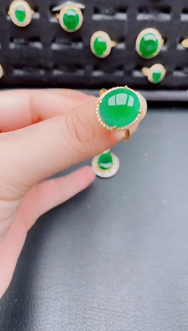 【闪购商品】翡翠戒指银S925镶嵌天然a货翡翠300