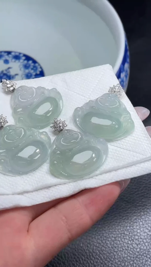 18K金镶嵌定制翡翠DDJ40602/多样性发一件