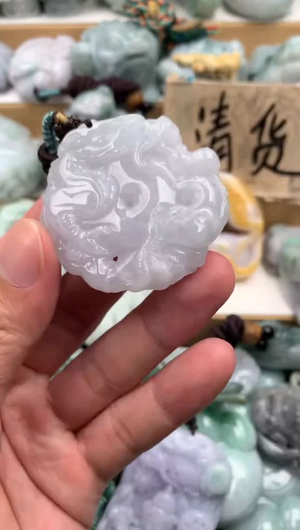 吊坠(不含链)未镶嵌翡翠1