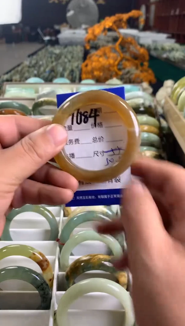 未镶嵌蛇纹石玉手镯1684