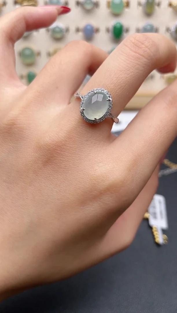 【闪购商品】翡翠戒指银S925镶嵌一物一证一礼盒