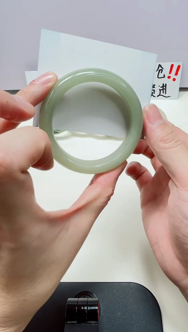 石英质玉手镯未镶嵌27#-圈口56.3