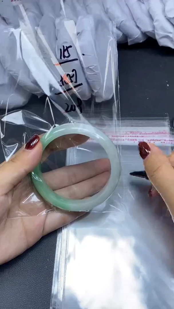 无非金属高端大气女士手镯115