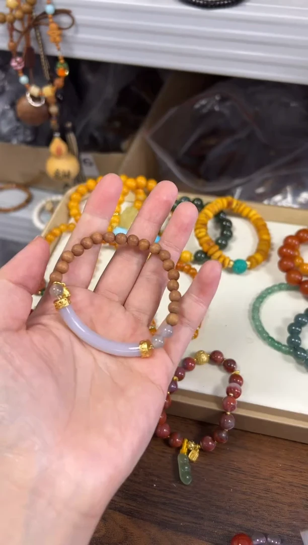 未镶嵌檀香木手串孤品老檀香木玛瑙半镯[0618]