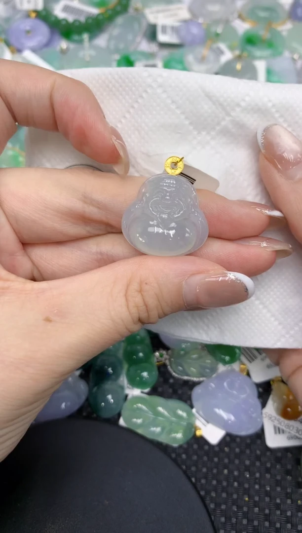 颈饰18K金镶嵌翡翠?****念1111111