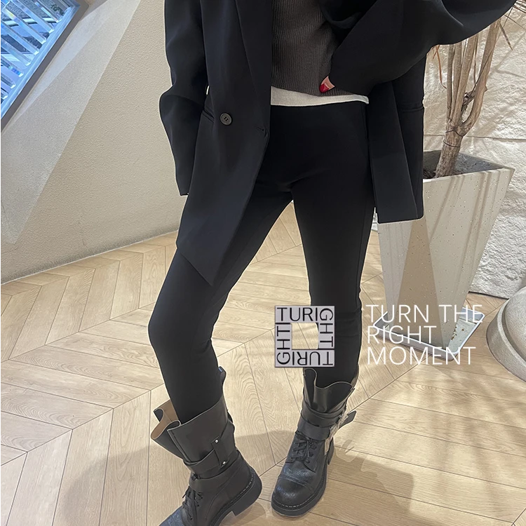 TURIGHT买手店 25SS现货maca kaka设计师品牌 时尚打底裤