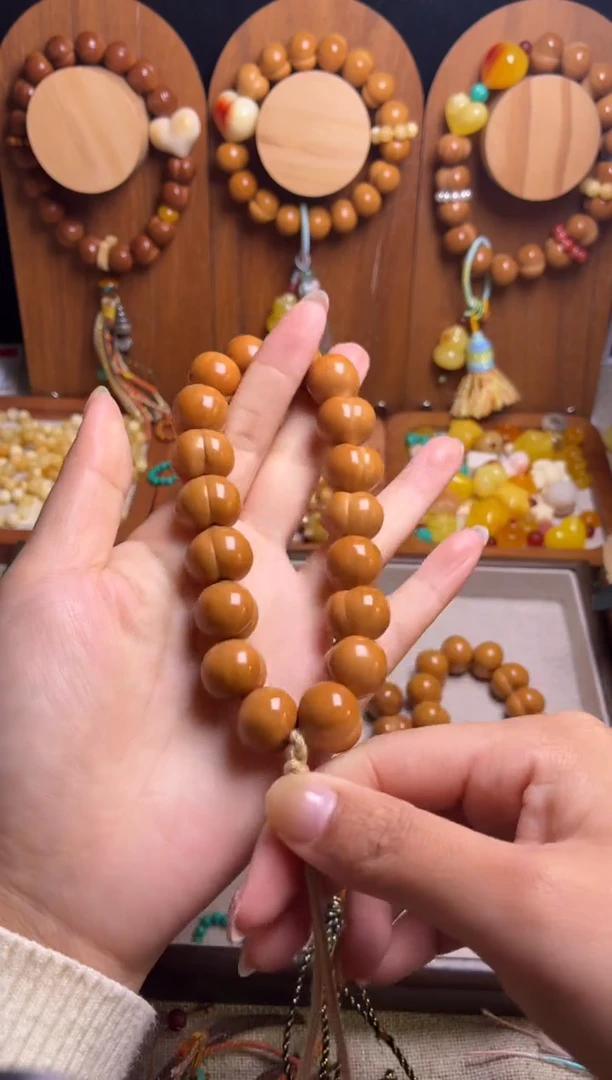 手串猴头核桃全品原皮泡芙素手持