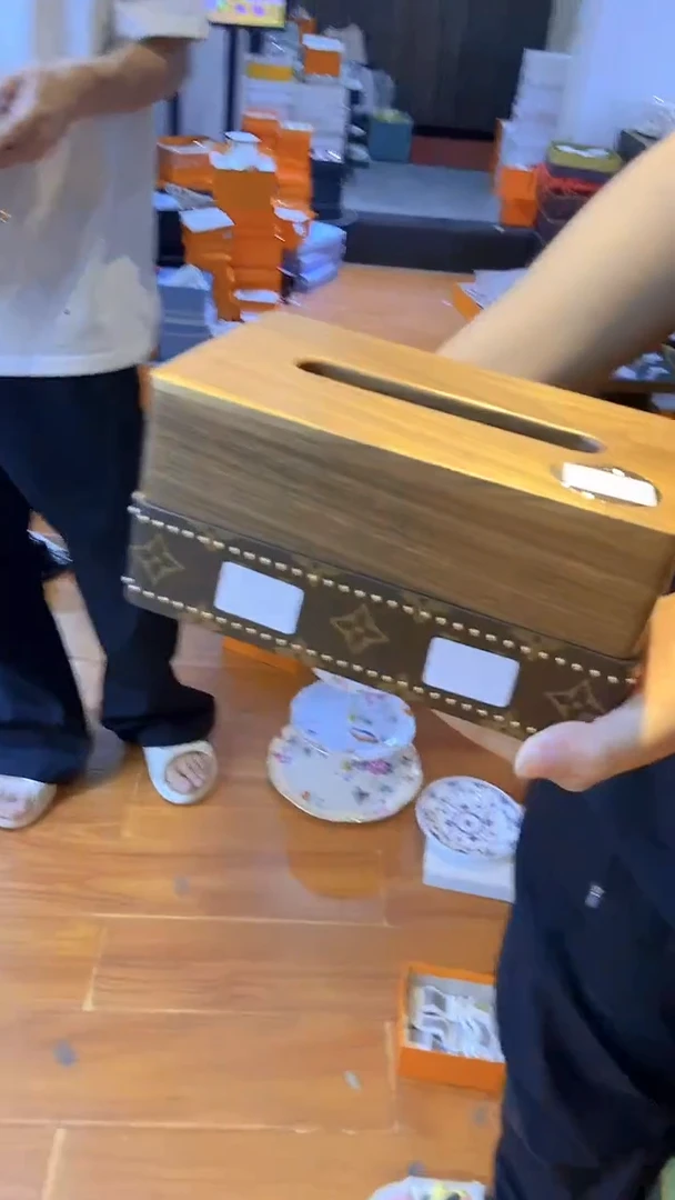 杯鸿辉家品牌瓷器，京东包邮！