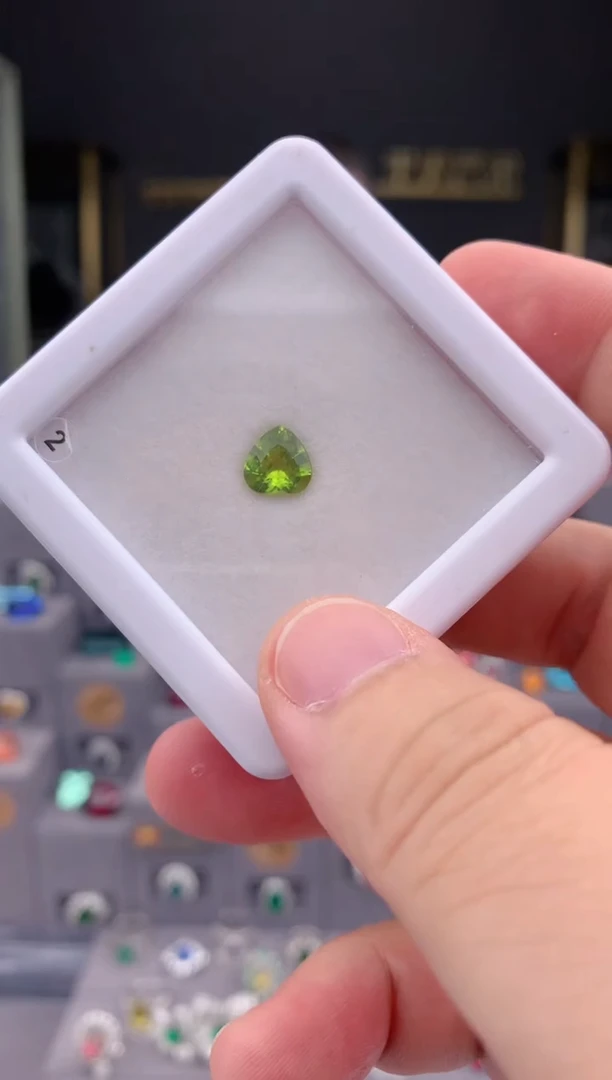 裸石未镶嵌橄榄石2ct 心形橄榄石 多样性发货