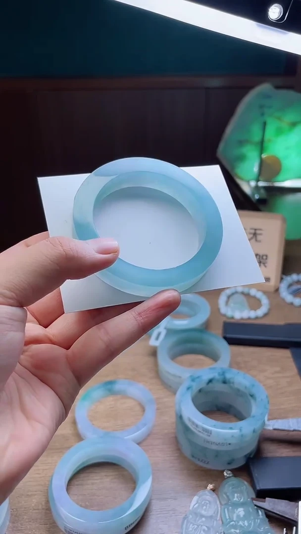 定制翡翠手镯未镶嵌爱****麻定制