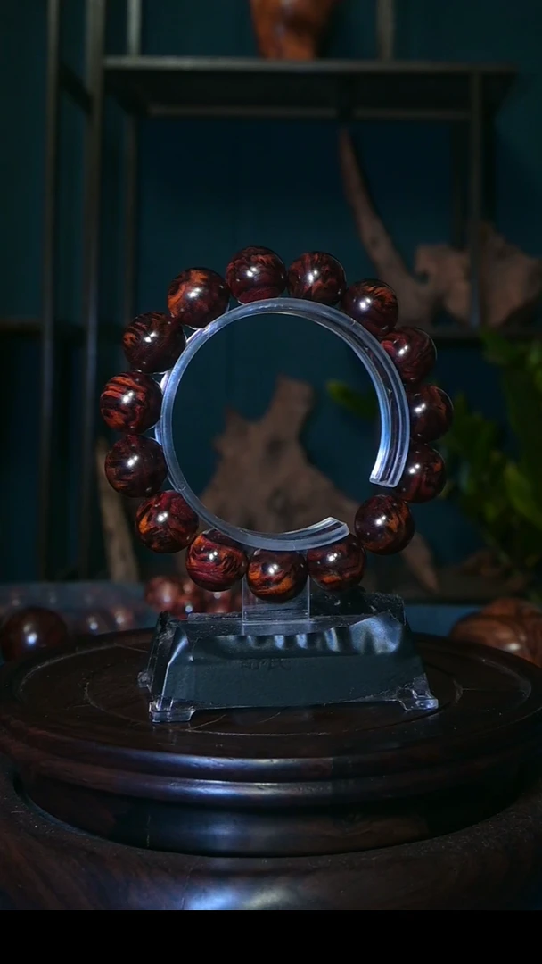 黄花梨/降香黄檀手串/手链汇**技海南黄花梨芝麻水波1.5