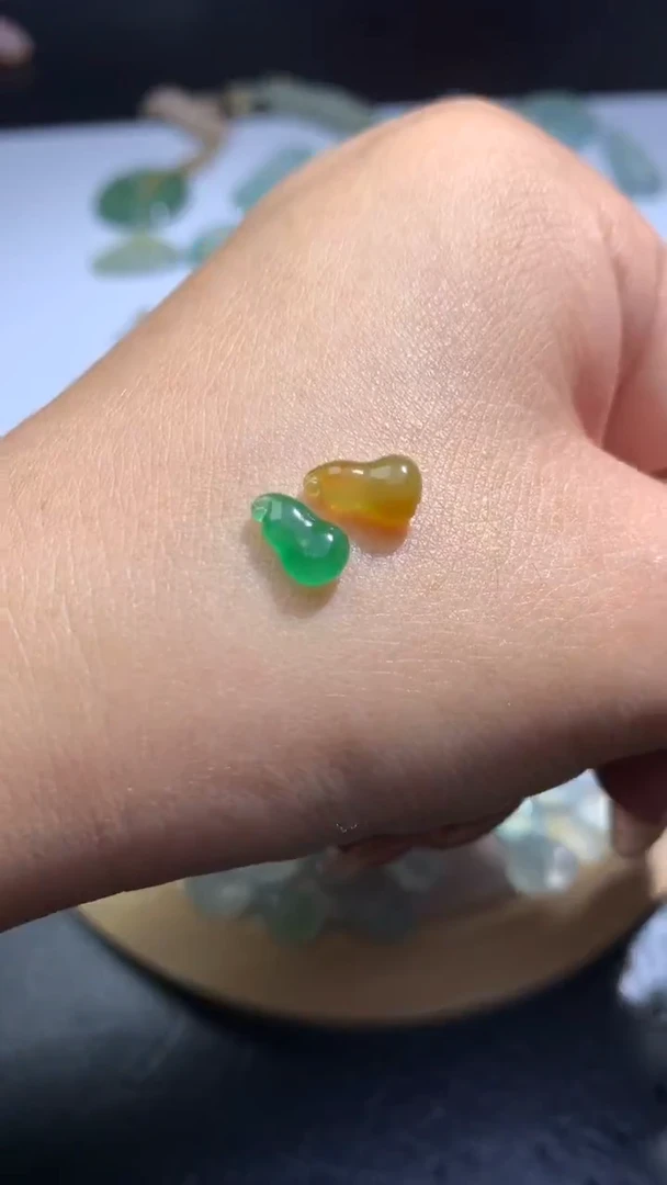 未镶嵌定制翡翠雨*，就