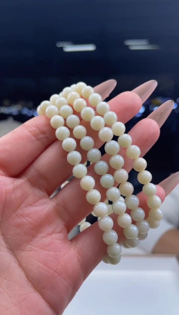 【闪购商品】和田玉手串未镶嵌天然和田玉多样性发其一
