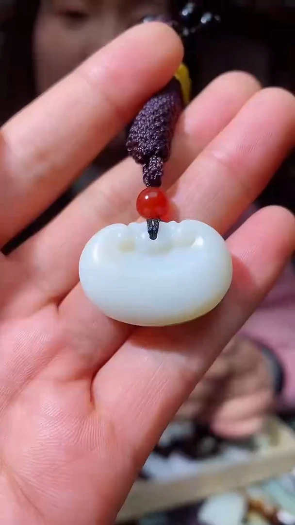 【闪购商品】和田玉挂件未镶嵌1