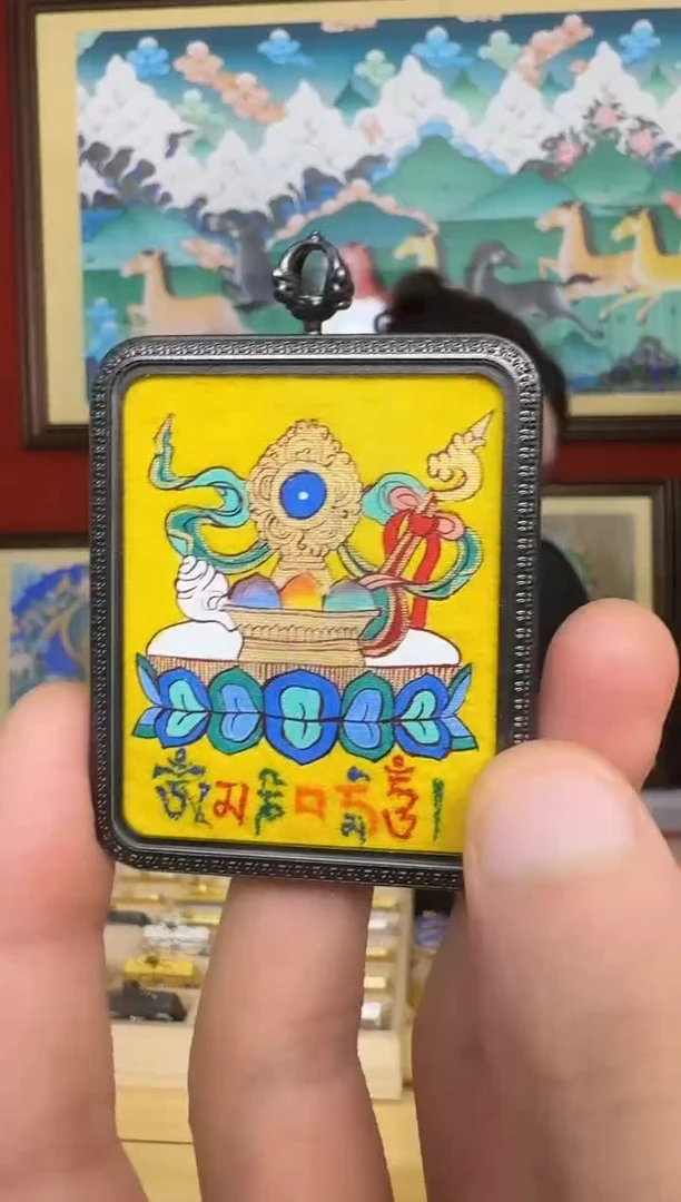 吊坠聚-热贡纯手绘周毛