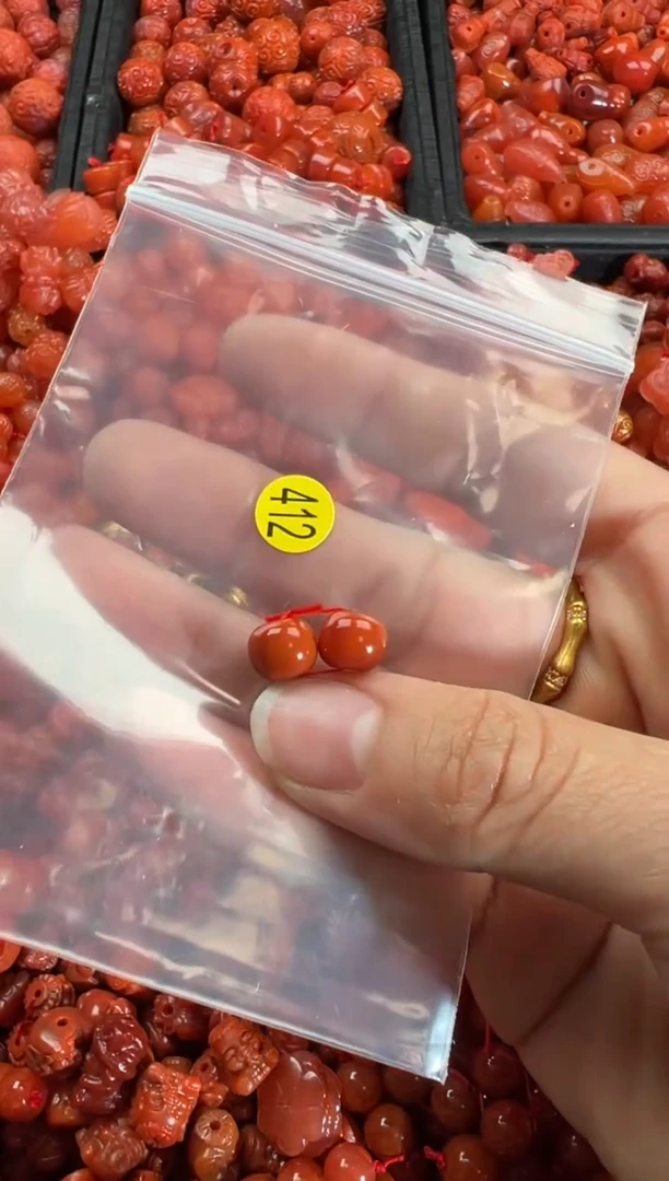 【闪购商品】南红玛瑙颈饰未镶嵌1