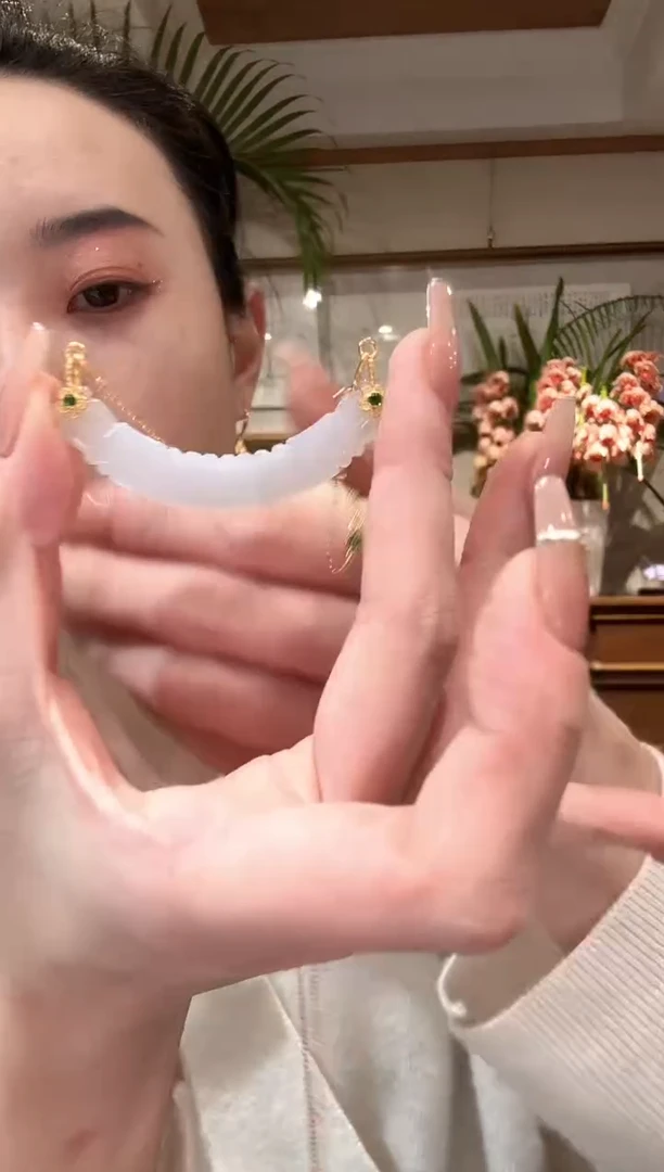 【闪购商品】翡翠颈饰未镶嵌国风