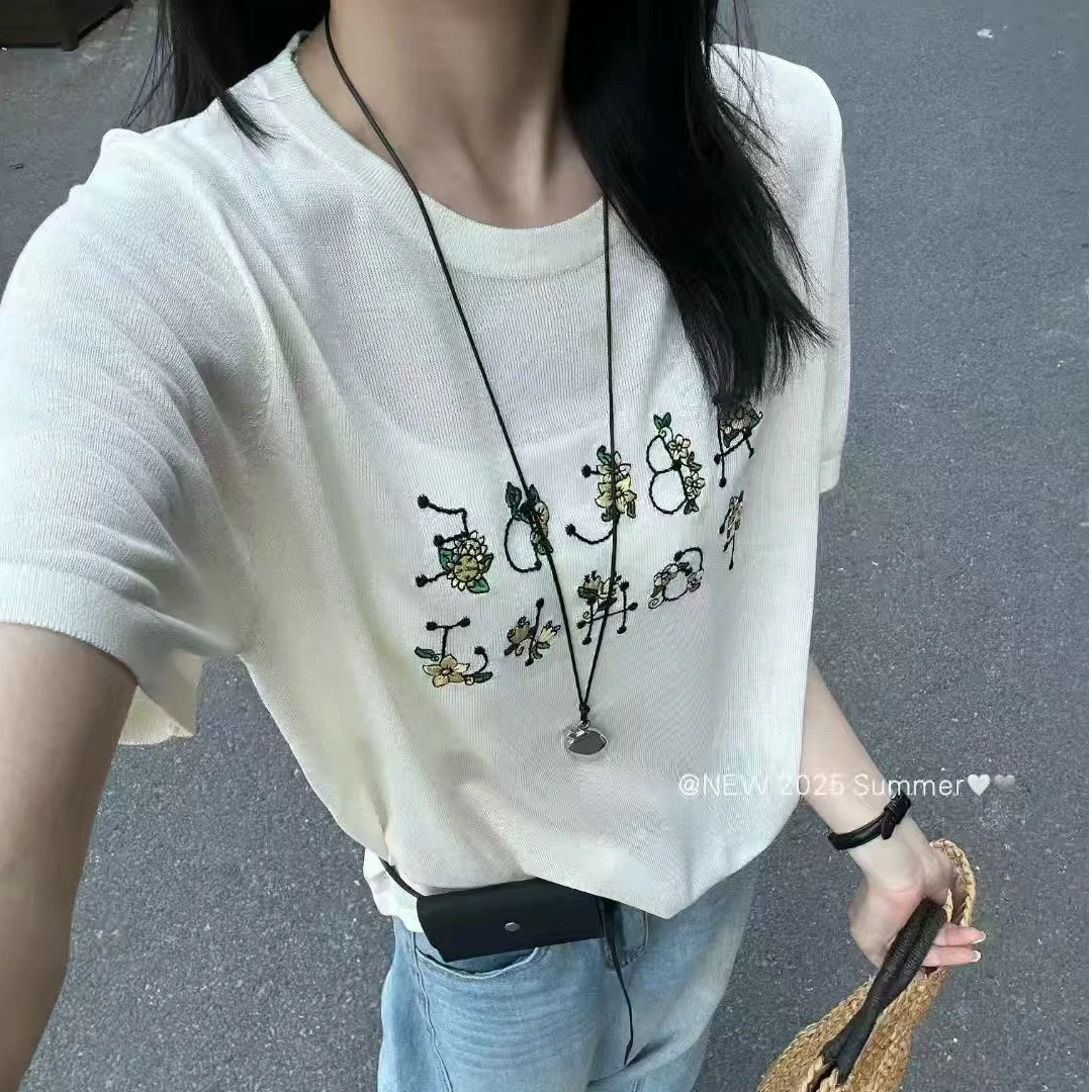 丝弦 精致字母花卉点缀丨珍珠麻针织衫94699