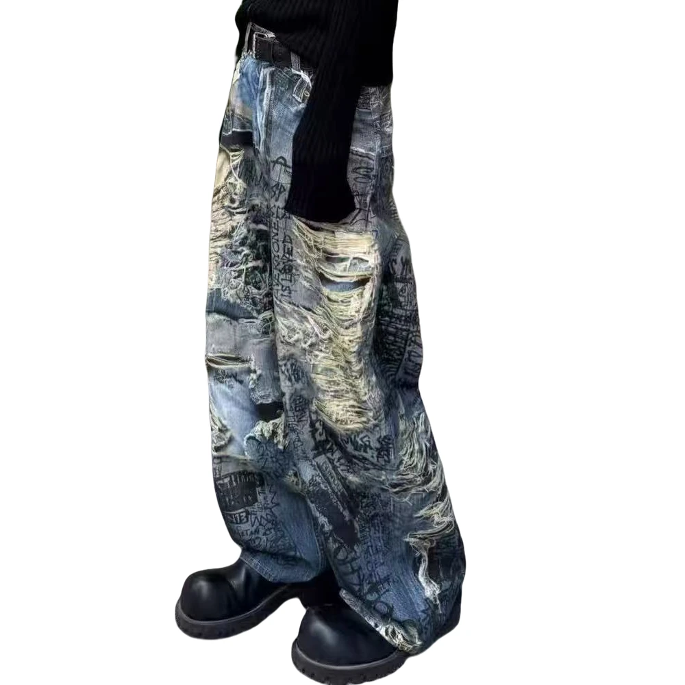 大宝家《破晓》风格错觉破洞3D打印数码印花牛仔裤宽松长裤