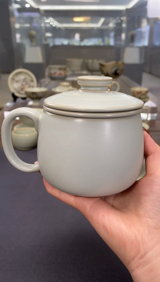 【闪购商品】阳月办公杯（周泽堂天青）