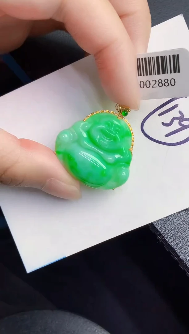 翡翠18K金镶嵌颈饰000000000