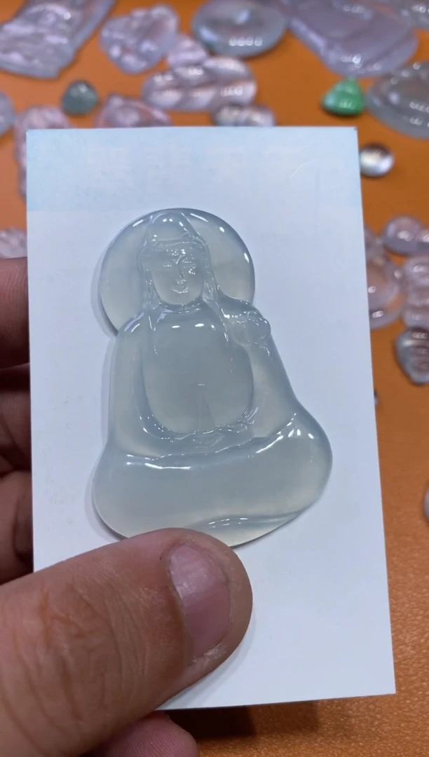 【闪购商品】翡翠吊坠(不含链)未镶嵌观音8500