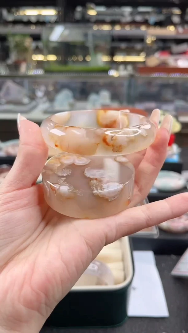 未镶嵌手镯石英质玉62圈口 （赠品镯心）310254