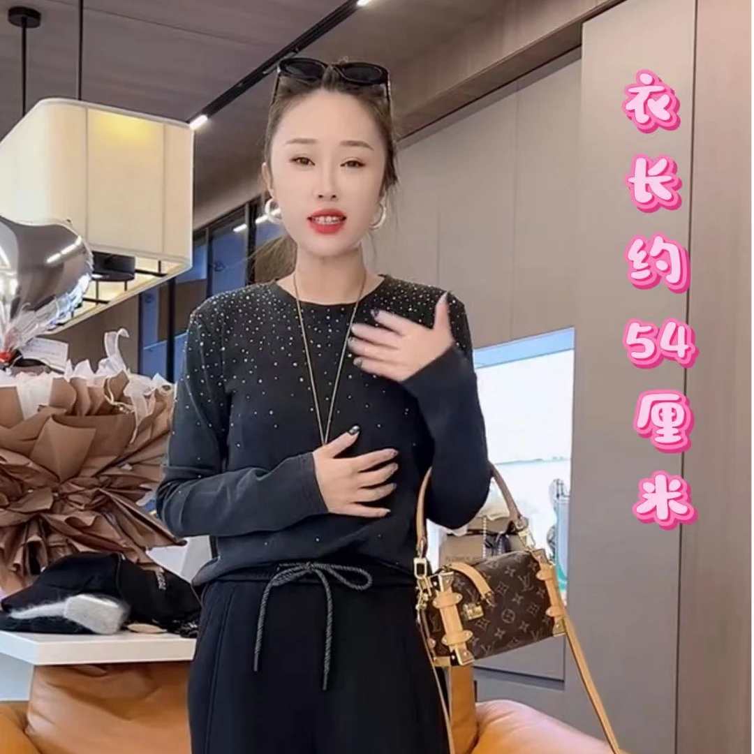 6628满天星烫钻洋气长袖T恤