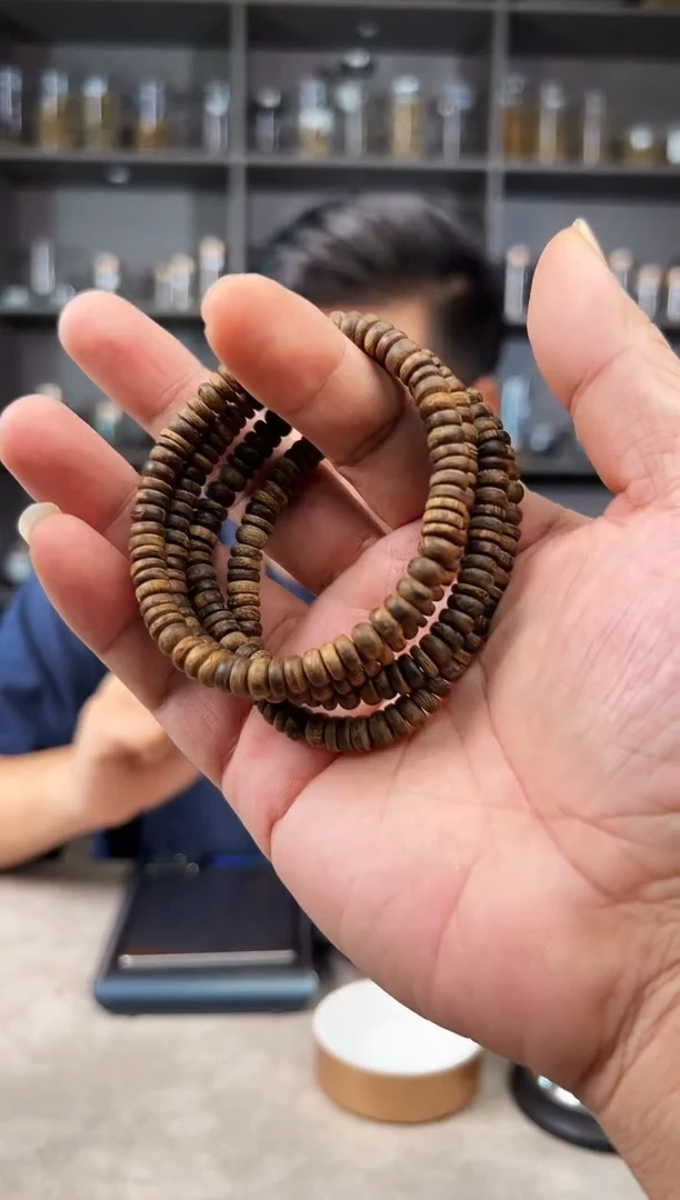 沉香手串119文莱沉水片珠6mm 多样性发其一