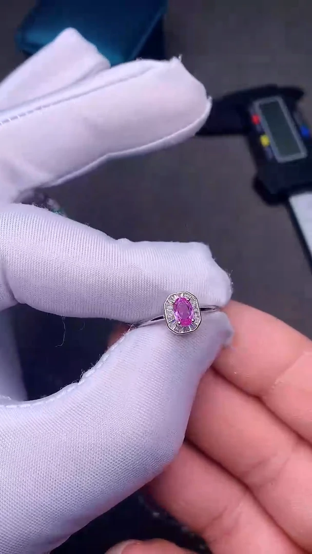 【闪购商品】彩色蓝宝石戒指银S925镶嵌······