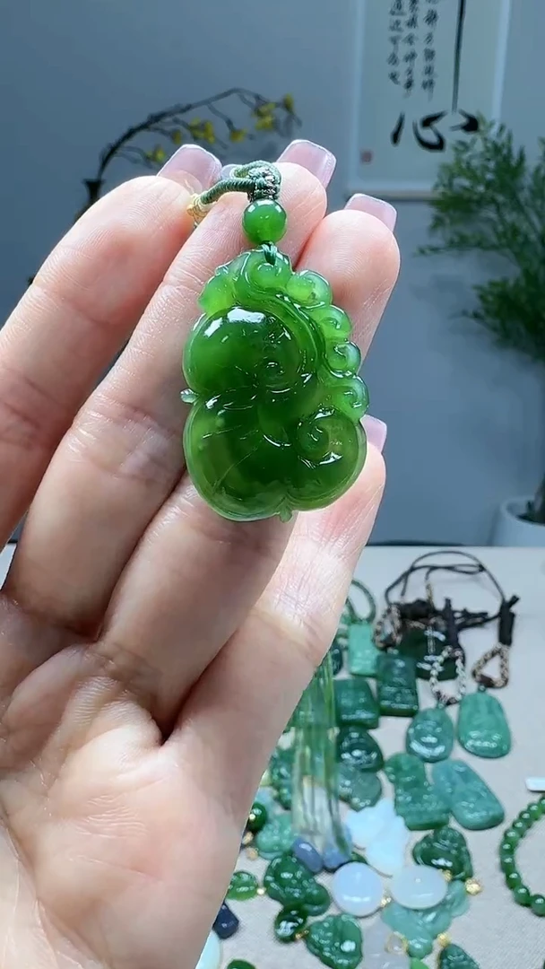 未镶嵌和田玉挂件1