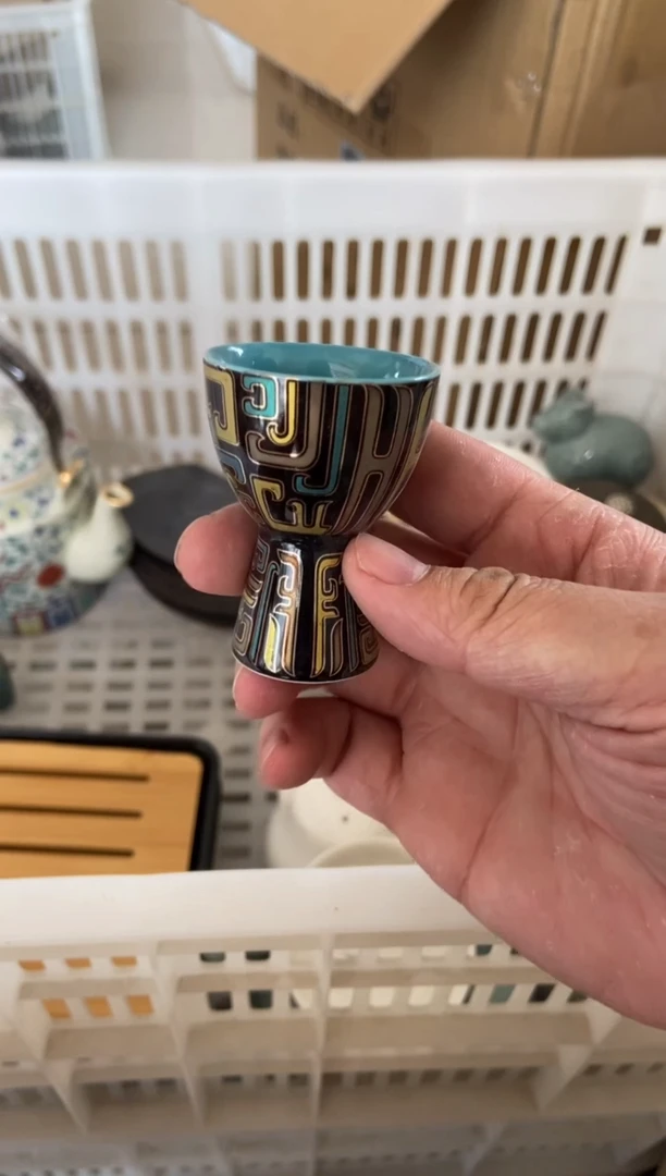 无运费险有瑕疵的摄影的产品有使用过的痕迹有点脏介意勿拍