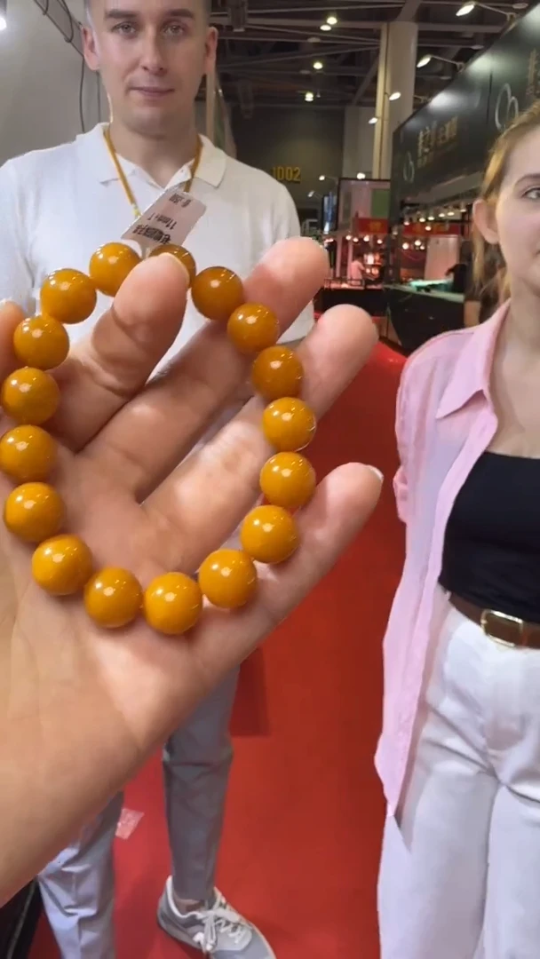 未镶嵌琥珀手链杭州珠宝展假一罚十
