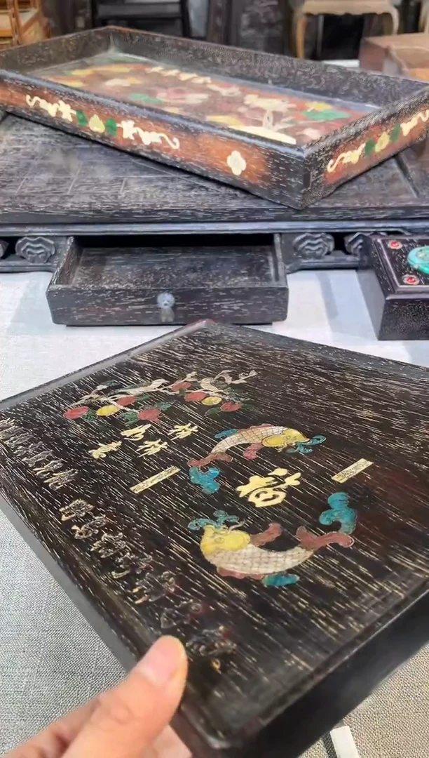 檀香紫檀（小叶紫檀）镶嵌柿子鱼茶盘