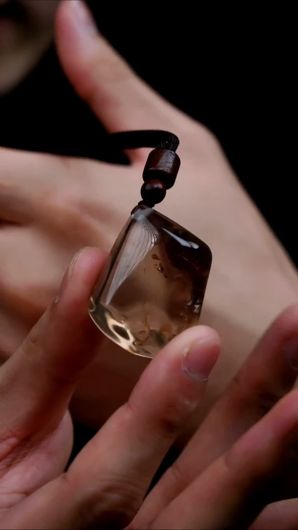 吊坠(赠链)未镶嵌水晶水晶